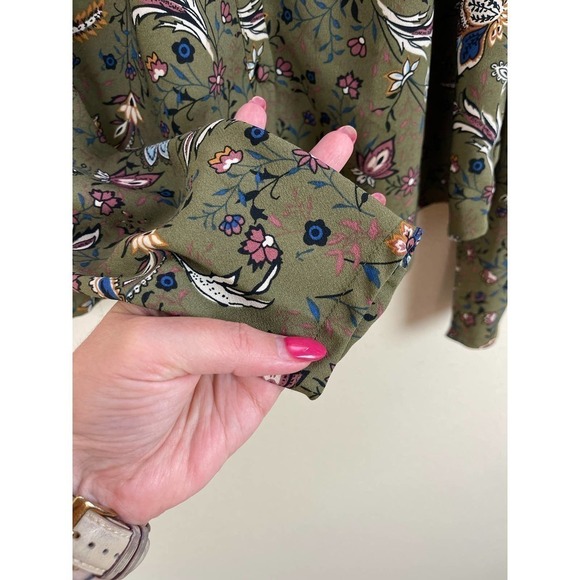 Rachel Zoe Paisley Floral Olive Button Up Blouse‎ Size Small - Picture 4 of 7